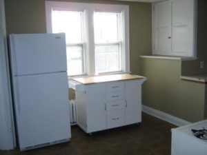 218 N 61st Ave W kitchen