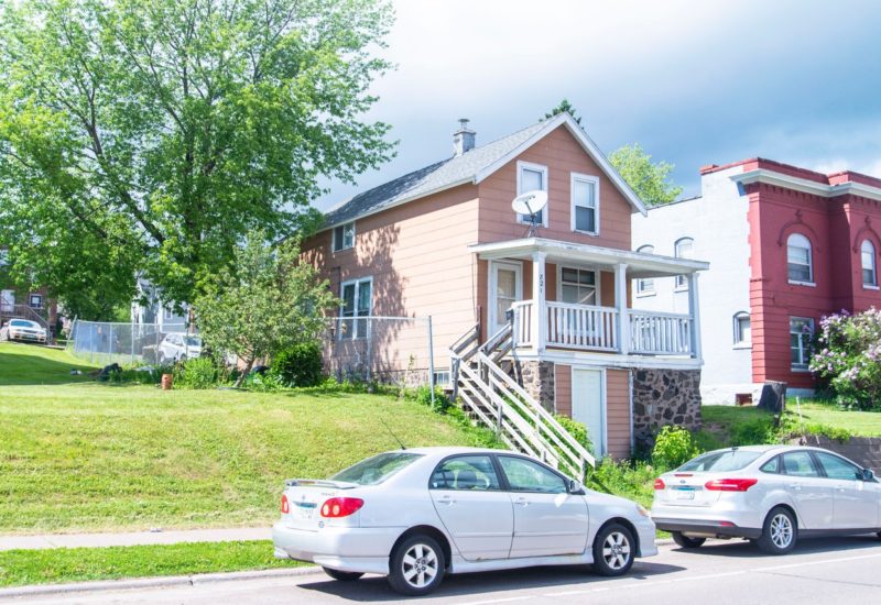 821-e-2nd-st-exterior